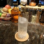 Bar Hexagone - キーマカレーのジントニック（1,800円）