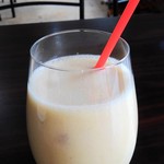 ビストロカフェ ワンナー - フレッシュバナナジュース