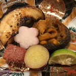 Arakichou Mitsuki - 焼き物 　能登カンパチ味噌漬け焼き 　ウニ椎茸 　近江こんにゃく 　大根