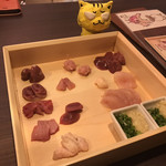 Kumano Yakitori - 鶏刺し12種2,500円（税込）
