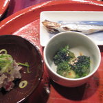 草喰 なかひがし - ２月「なかひがし」のメインディッシュの目刺しと白ご飯