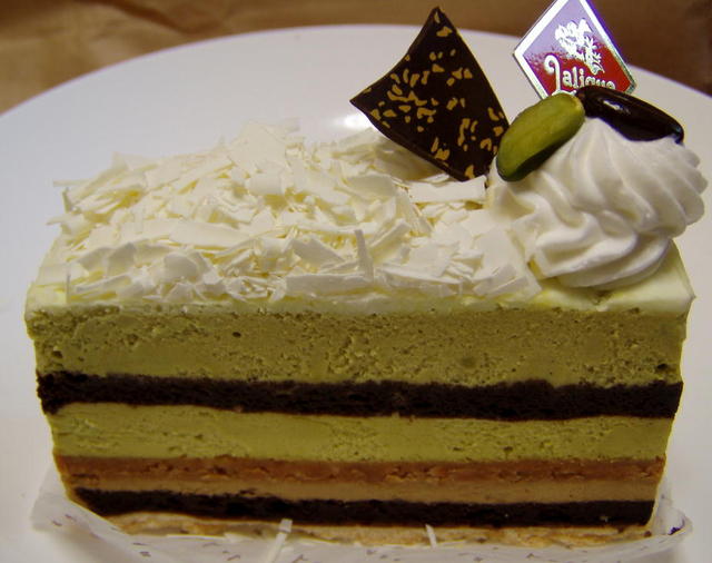 ラリック 井野 ケーキ 食べログ