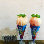 フルーツ＆ソフトクリーム チロル - 川中島白桃となつっこソルベパフェ￥１２００