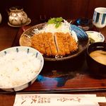 Daihachi - とんかつ定食