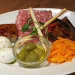Italian Kitchen VANSAN - VANSAN特製・前菜の盛り合わせ