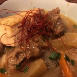 日本酒chintara 燻ト肉 - 料理写真:牛すじ味噌煮込み