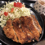 熱狂道とん堀 - BIGメンチカツ定食 ¥800(税別)