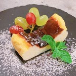 バル Shion - バスク風チーズケーキ