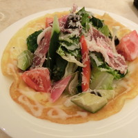 アニヴェルセル カフェ - アニヴェルセルサラダ