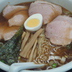 らーめんどんぐり - ワンタンチャーシュー麺