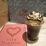 GODIVA - ＣＩＴＹ　ＶＡＬＥＮＴＩＮＥ　2012年　カタログとのショット