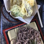 昇仙峡 渓流 流しそうめん・ほうとう 円右衛門 - 