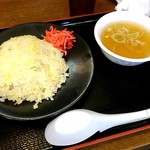 ホームラン軒 - 半チャーハン450円