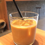 Passage Coffee Roastery - ラテ アイス（490円）