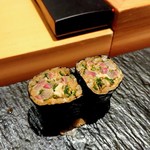 匠 進吾 - 鰯、ネギ、胡麻ののり巻き