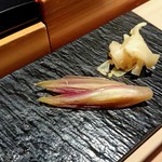 匠 進吾 - 茗荷の昆布〆