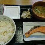 なか卯 - 鮭定食＆別納豆（2019/7/26）