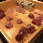 Kumano Yakitori - 鶏刺し12種類（2,500円）