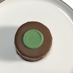 ピエール・エルメ・パリ - ムーンケーキ セザム ノワール