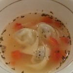 レイハン ウイグル レストラン - 小皿に取り分けて