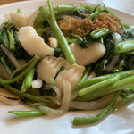 マレーチャン - イカと空芯菜がうまい