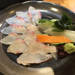 旬彩 - シマアジの刺身