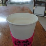 しおのえ ふじかわ牧場 - コップ牛乳