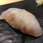 晶 - 1貫目 気仙沼産　ヒラメの昆布〆