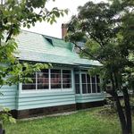 ニッカウヰスキー 余市蒸溜所 - 竹鶴とリタのお家。窓は上がガラス、下がしょうじのミックス