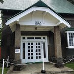 ニッカウヰスキー 余市蒸溜所 - リタのお家。一時期、カフェとしても営業。今は中にも入れません。