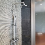 瀬戸内リトリート 青凪 - シャワーブース