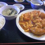 中国料理川香菜房 - エビチリの卵とじ定食（たしか・・・）