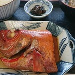あぶずり食堂 - 金目鯛の煮付け定食
