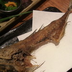 恵比寿 魚一商店 - 塩味サクサク骨せんべい