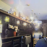 ほうきぼし+ - 黒を基調としてますので昼間でも暗い感じです。