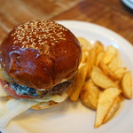 114784126 - ふかふかバンズとポテト