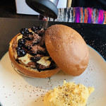 ICON - アマゾンズバーガー¥1950