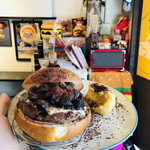 ICON - アマゾンズバーガー¥1950