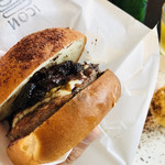 ICON - アマゾンズバーガー¥1950