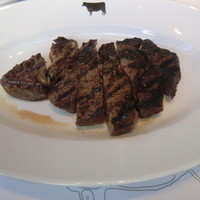 37 Steakhouse & Bar - リブロースステーキのアップ