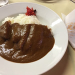 光陽軒 - 料理写真:カツライス650円。野菜の効いたコクっとした甘酸っぱいソースがたっぷりかかって、始めびっくり、食べ進むとクセになってくる味。