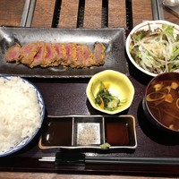 山形山　月島店 - 