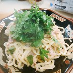 Sakura - ツナと大葉の和風焼きそば　　夜お勧めメニューです。