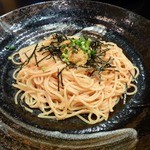 和伊和伊トレビアン - ウニと明太子のパスタ