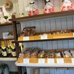 アン プティ スター - 焼き菓子陳列棚