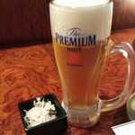 さば銀 - 生ビールとお通しのツナ和え物