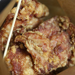 Honke Sanzoku Nabeyamaguchi Ten Chokuei Karaage Semmonten - 伝統の味(醤油)