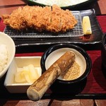 新宿さぼてん - サボレッドロースかつ御膳