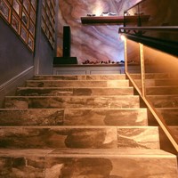 ベンジャミンステーキハウス 六本木 - 階段から素敵