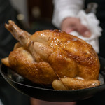 2019.9 鳥取県産大山地鶏のロースト 丸ごと1羽のローストチキン（単品価格 8,000円）